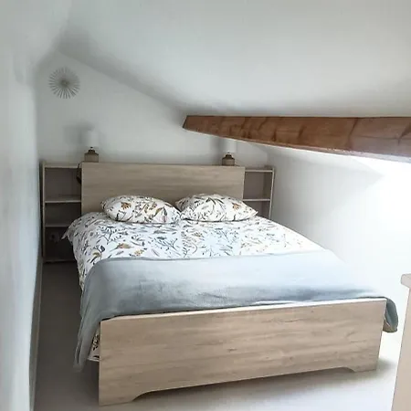 L'etoile, Le Duplex * جرافيلين
